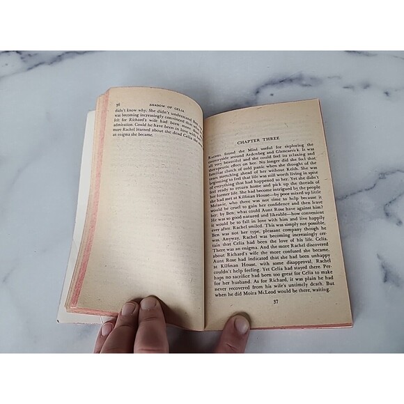 SHADOW OF CELIA By Elizabeth Jeffrey - Picture 5 of 10